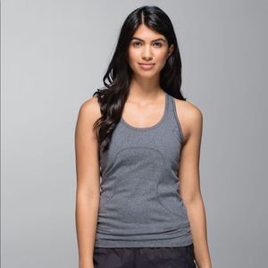 EUC lululemon swiftly racerback tank gray size 6